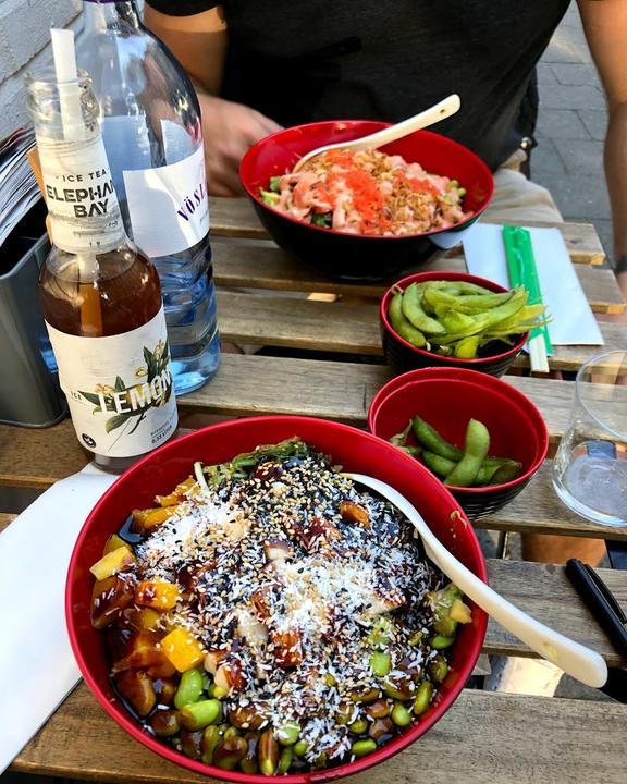 Kyodaina Poke & Sushi